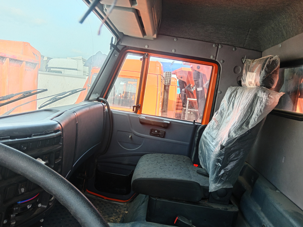 КамАЗ 6520 6x4 Самосвал 6520-26012-53 (Дизельный, 11,8 л, 400 л.с., МТ)