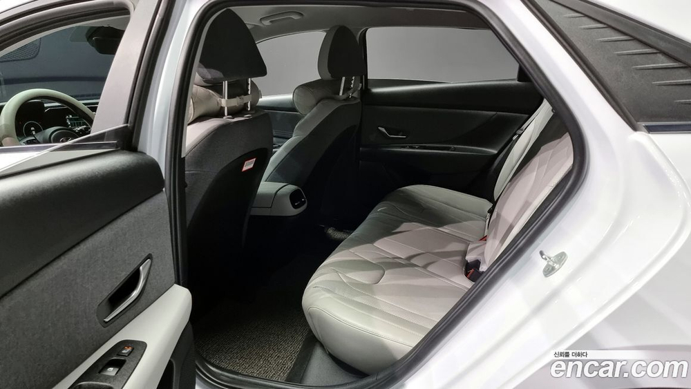 Hyundai Avante (CN7) 1.6 (06.2020)