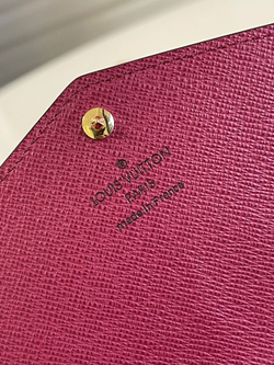 Louis Vuitton Sarah Wallet