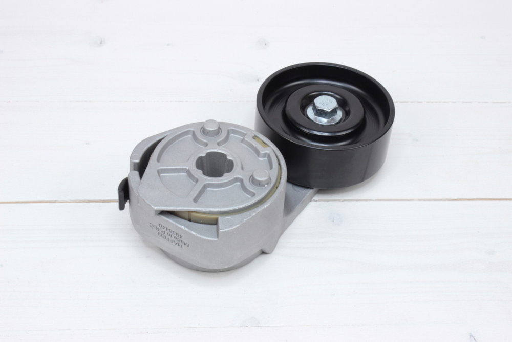 Натяжитель ремня Cummins ISBe ширина ролика 32мм 0143 /4891116,4987964/