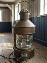 Большой напольный светильник из корабельного топового фонаря «Топовый ТС», Ленинград, 1970 год