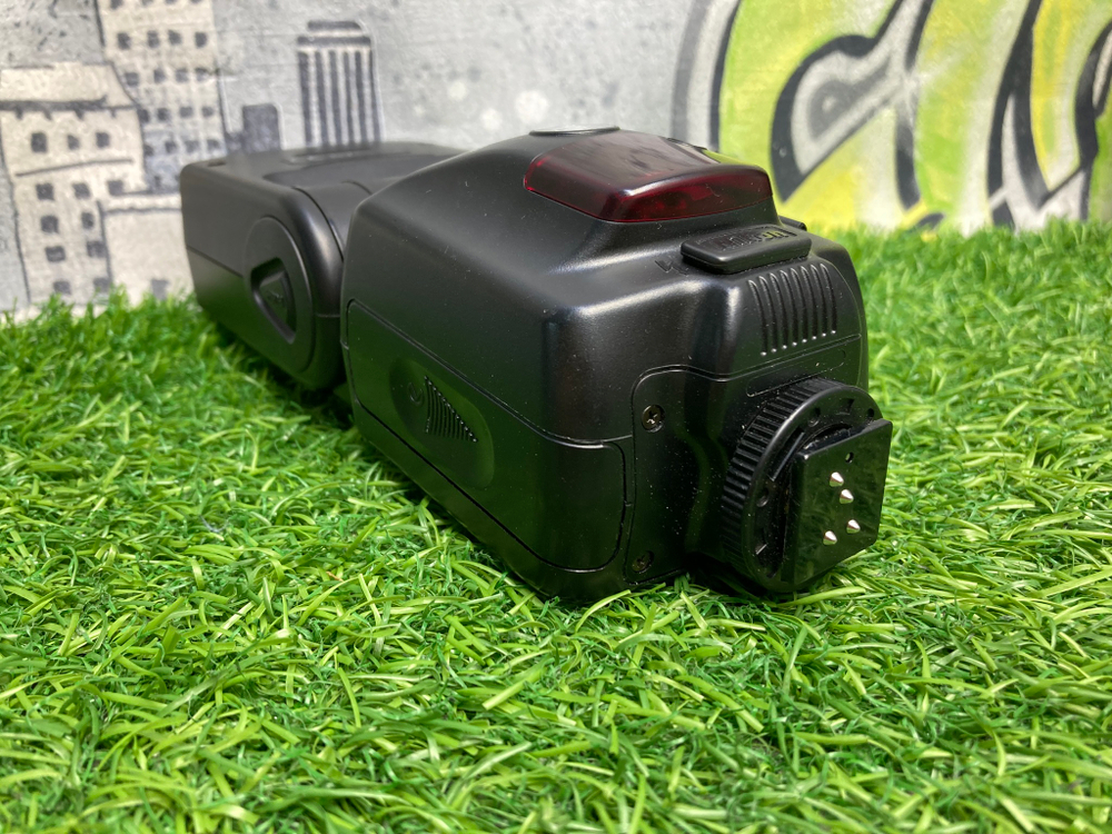 Nikon Speedlight SB-28