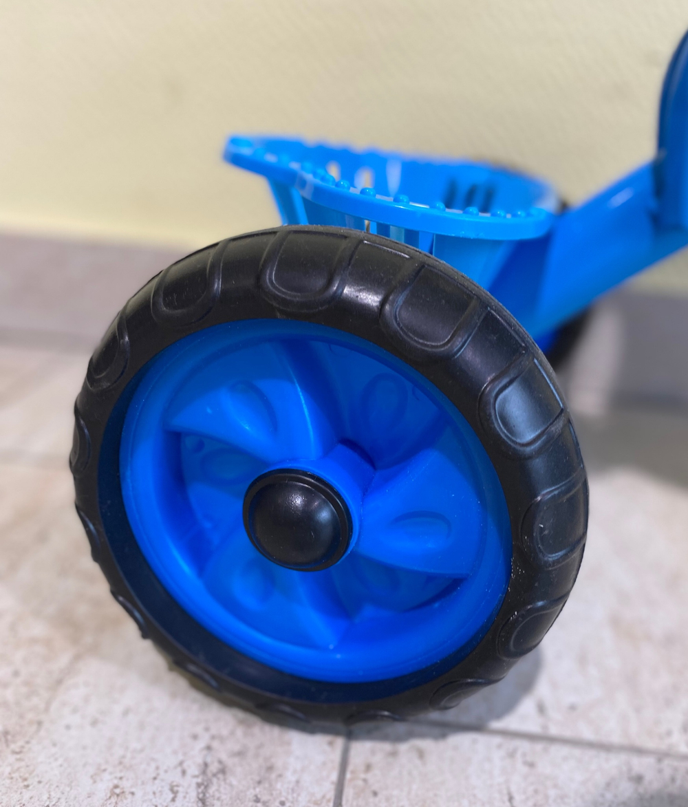 Велосипед 3-х колесный (баг., корзина, пласт. колеса) арт. Sl-001 Синий, 36005