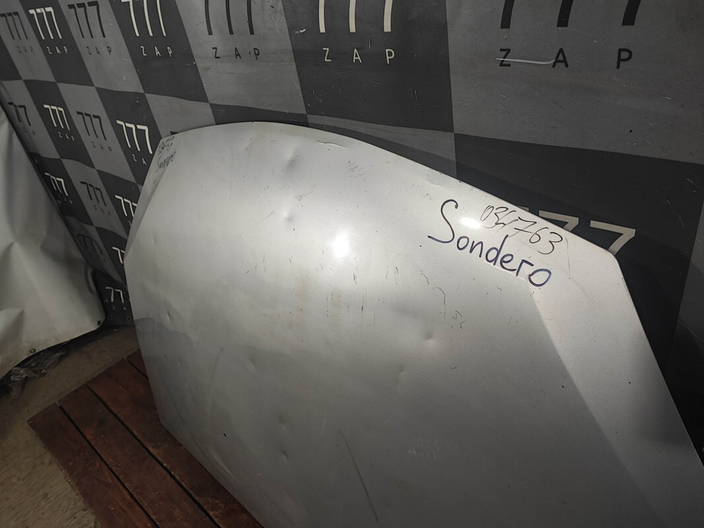 Капот Renault Sandero 1 09-14 Б/У Оригинал 6001551793