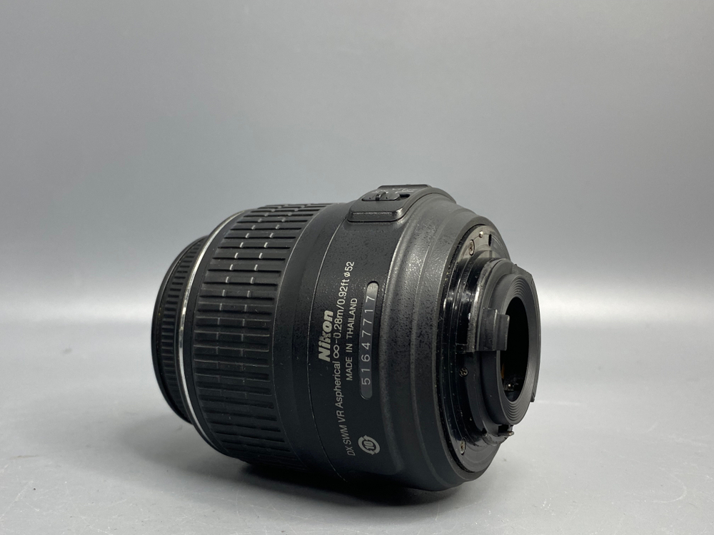 Nikon D3200 kit 18-55mm 3.5-5.6G VR 13.000 кадров