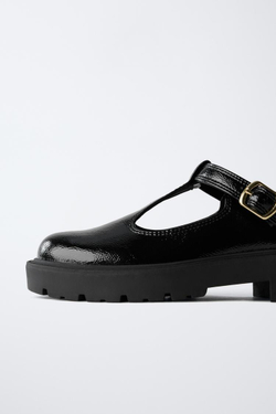 ZARA ЛАКИРОВАННЫЕ ТУФЛИ, ЧЕРНЫЙ