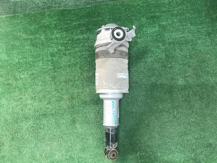 Стойка пневматическая задняя правая Porsche Cayenne 2 958 (2010-2018) БЕЗ ГАРАНТИИ