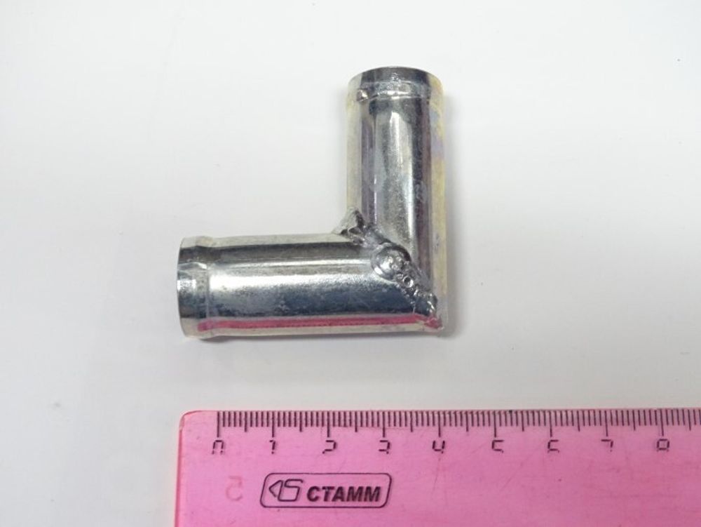 Трубка соединитель для патрубков уголок 90.18x18 L= 45x45 (металл) (CARUM)