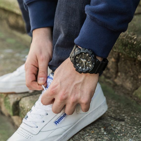 Наручные часы Casio GA-700-1B