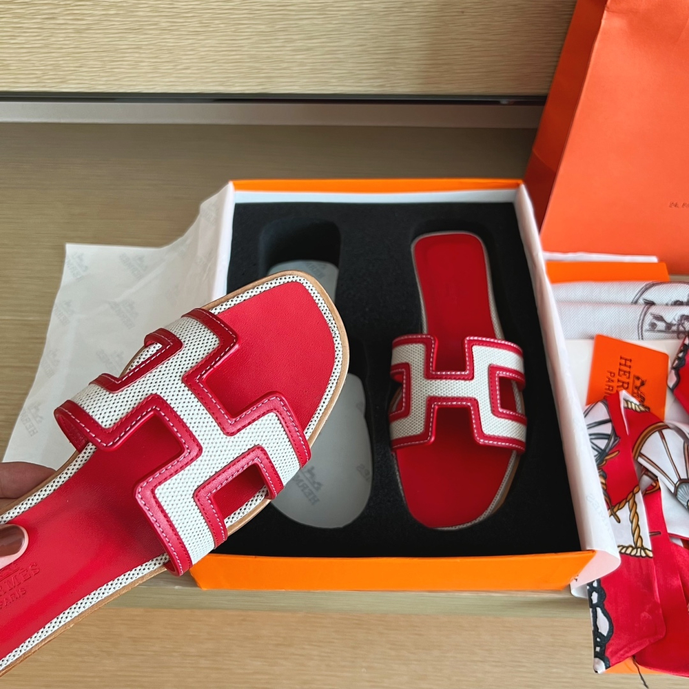 Hermes Oran Sandal