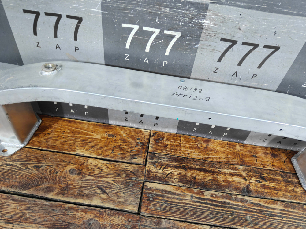 Усилитель переднего бампера Chery Arrizo 8 22-нв Б/У Оригинал 501002710AA