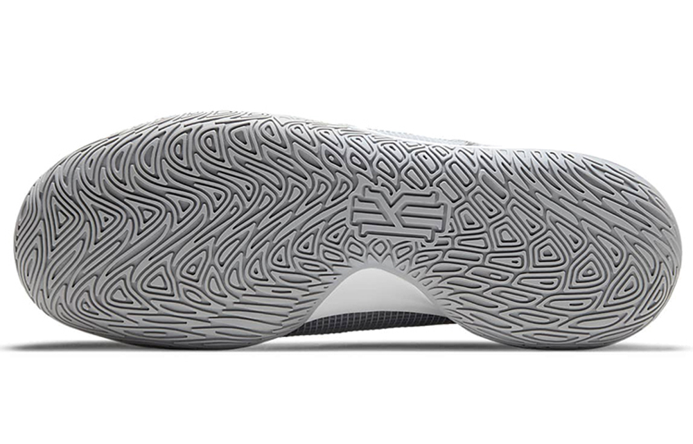 Кроссовки Nike Flytrap 4