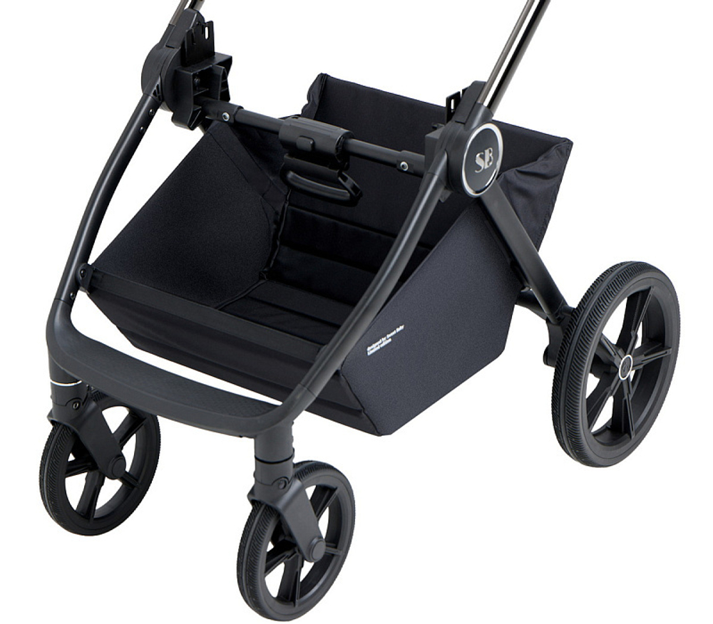 Детская прогулочная коляска Sweet Baby Elegante Chrome/Black