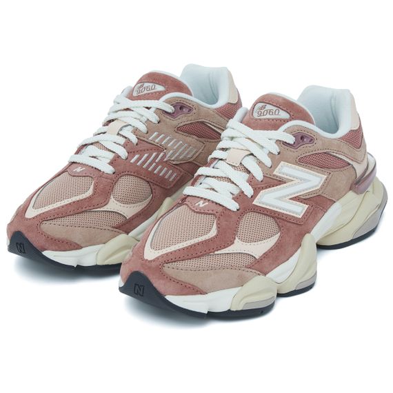New Balance NB 9060 Беговые кроссовки Низкие Серо-розовые Унисекс
