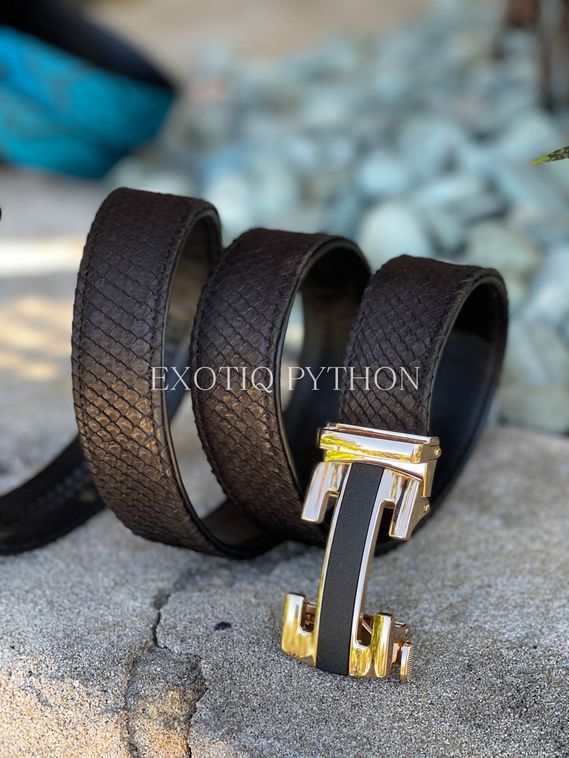 Ремень из кожи питона черного цвета AC-114