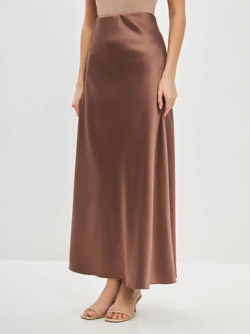 Юбка атласная, шелковая, на резинке