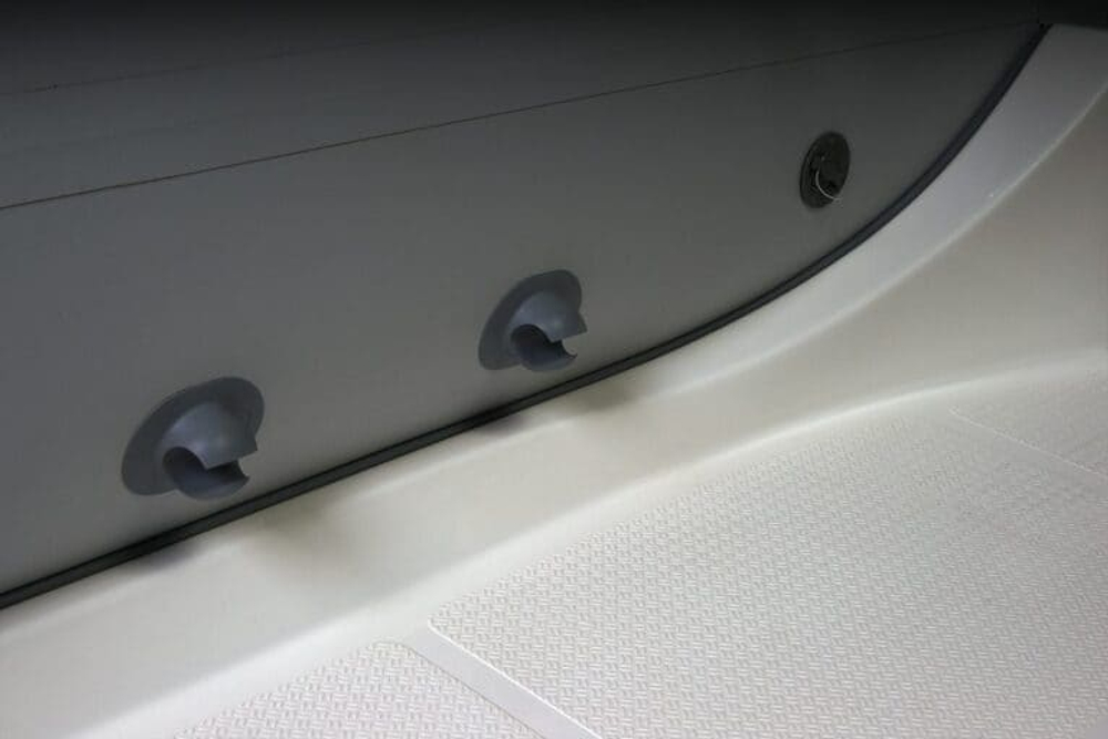 Лодка РИБ BRIG FALCON RIDER 400