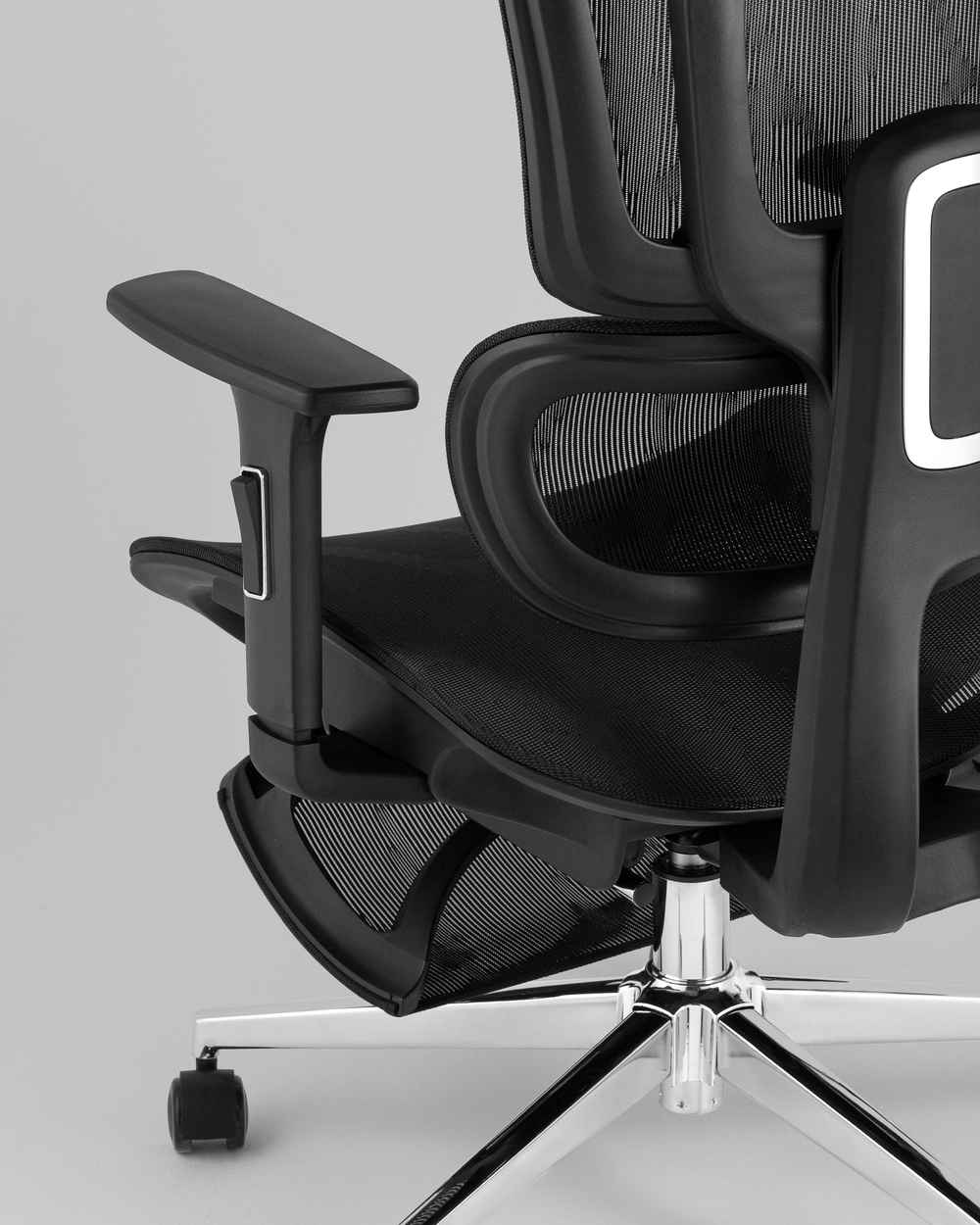 Кресло офисное TopChairs Nimbus черный