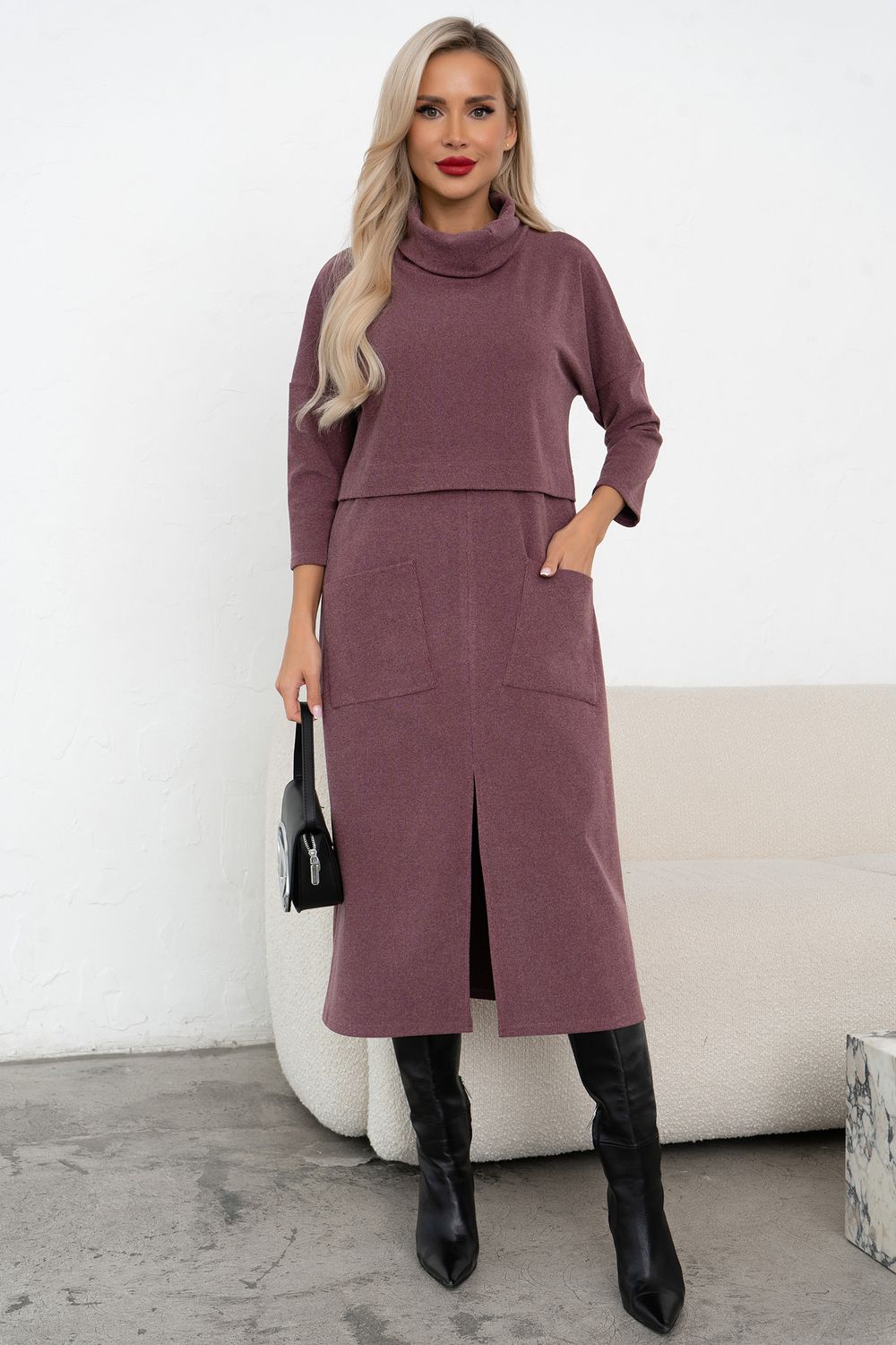 Платье трикотажное с разрезом (сливовый) Р11-2008/7 Nikol