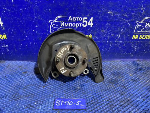 Ступица передняя левая TOYOTA CARINA 1991