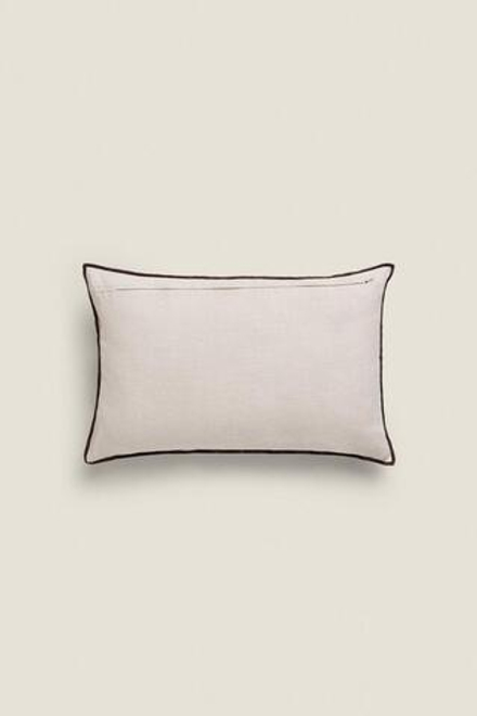 ZARA HOME ЧЕХОЛ НА ПОДУШКУ С ОВЕРЛОКОМ, СВЕТЛО-БЕЖЕВЫЙ