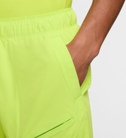 Мужские теннисные шорты Nike Court Dri-Fit Advantage 7" Tennis - зеленый