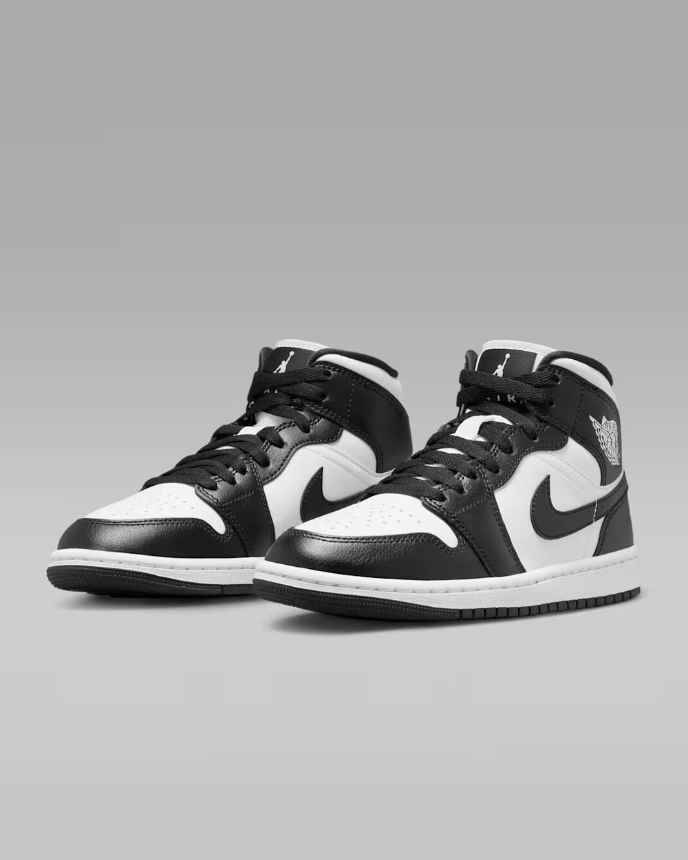 Air Jordan 1 Mid Женская обувь - NIKE
