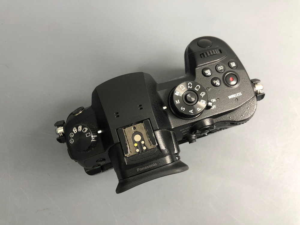 Panasonic Lumix GH5 2.100 кадров