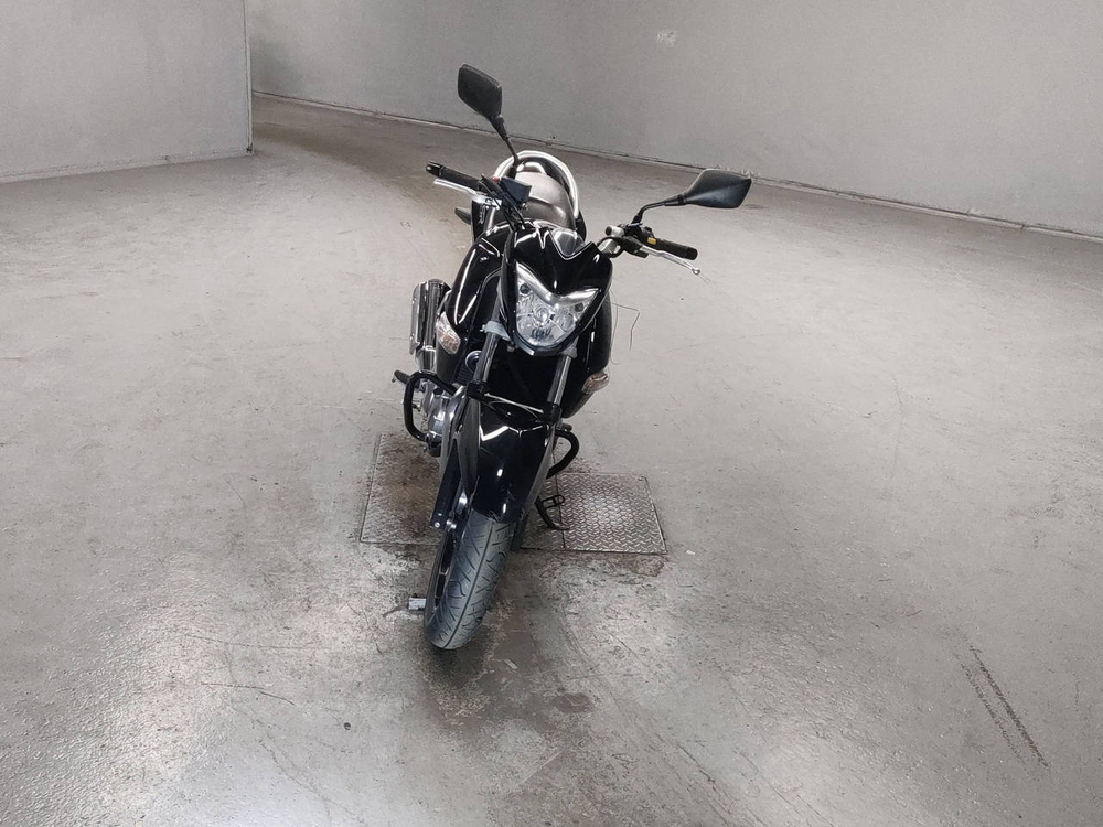 Suzuki GSR250 , 2015