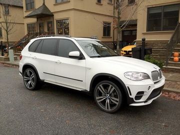 Накладка переднего бампера Performance для BMW X5 E70 LCI
