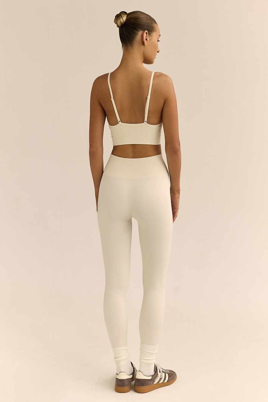 Топ №54 с чашкой SUPER SOFT Пломбир