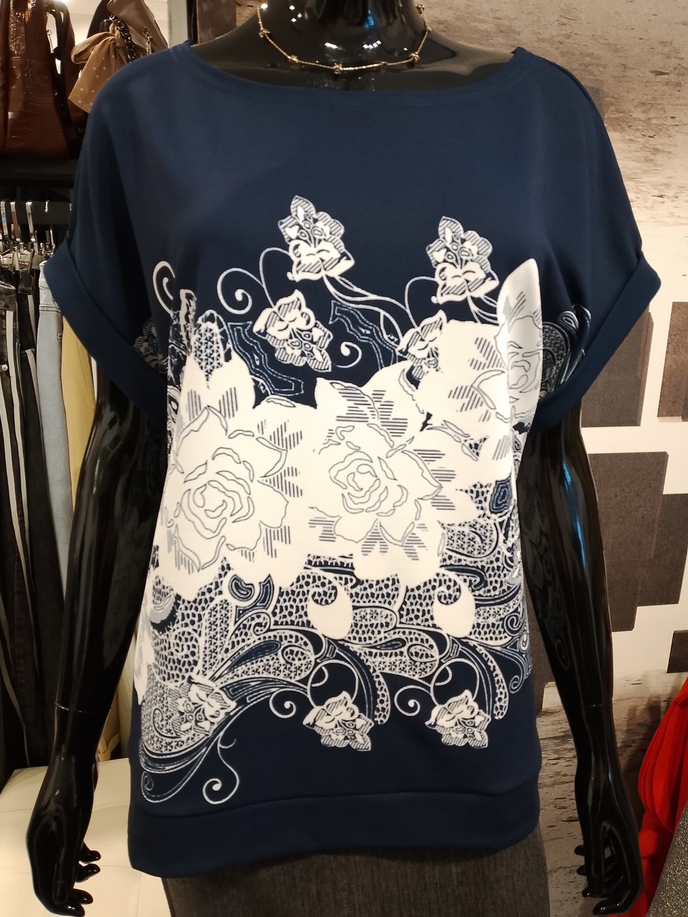 Футболка свободной посадки Жду чудо