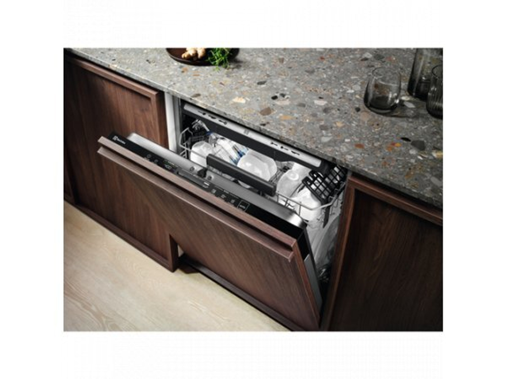 Встраиваемая посудомоечная машина Electrolux EEZ969410W