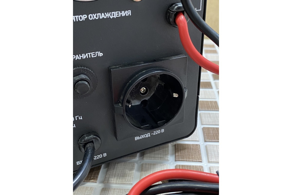 Источник бесперебойного питания RUCELF UPI-500-12-E