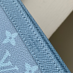 Louis Vuitton Gaston Wearable Wallet
