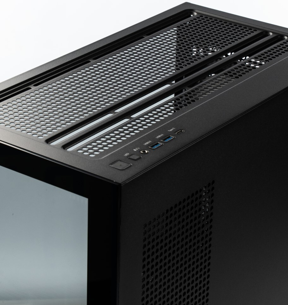 Корпус eATX Eurocase M9 Max-Fish tank