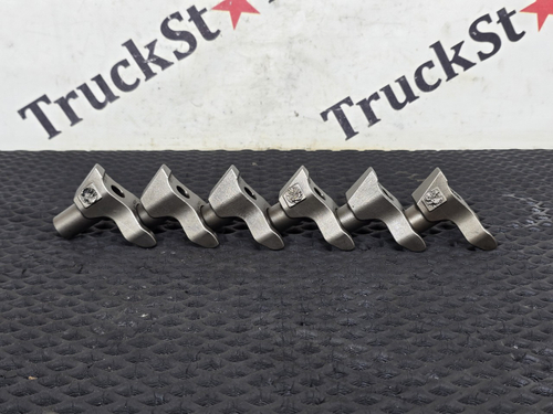 Комплект кронштейнов форсунок топливных 2017г