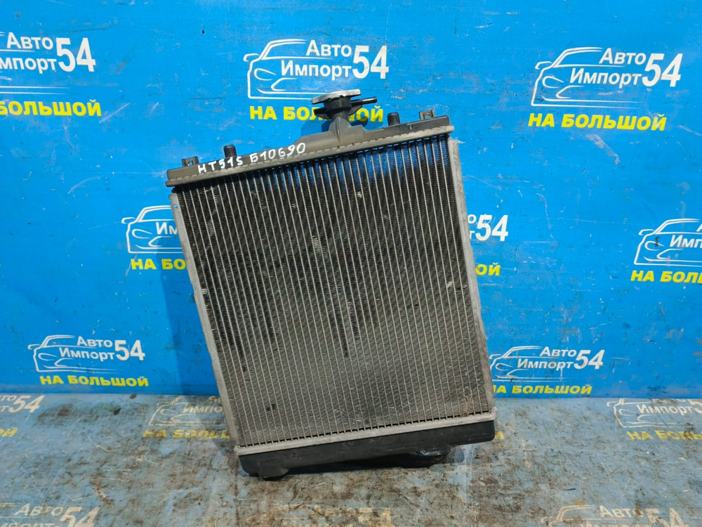 Радиатор двигателя SUZUKI SWIFT 2000-2004