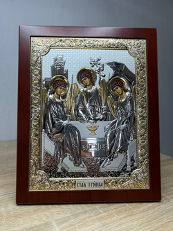 Св. Троица, икона прямоугольная с рамкой, красное дерево 185х235