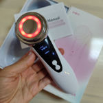 Микротоковый вибромассажер для лица с LED терапией