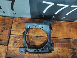 Кронштейн ПТФ правый Lada Vesta Cross 15-нв Б/У Оригинал 8450033260