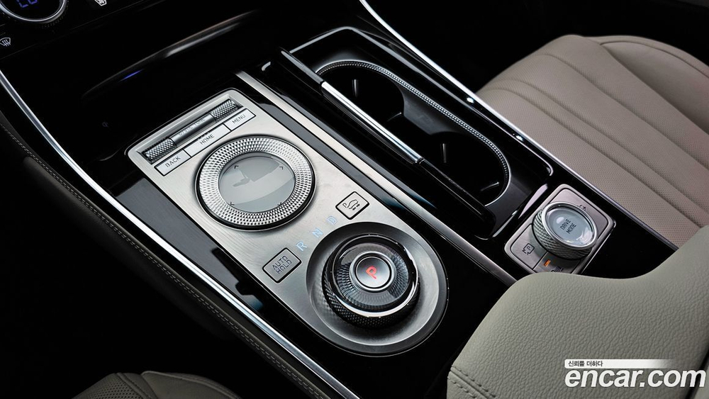 Genesis GV80 3.0 Дизель 2WD (08.2021)