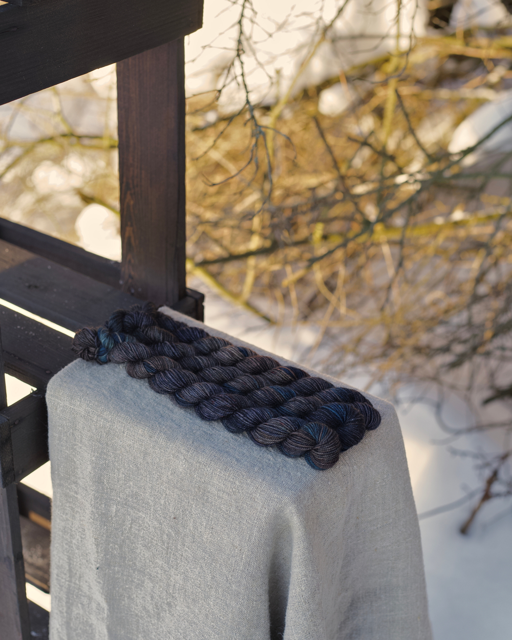 Носочная пряжа с пухом яка "Ночь в горах" (мини)