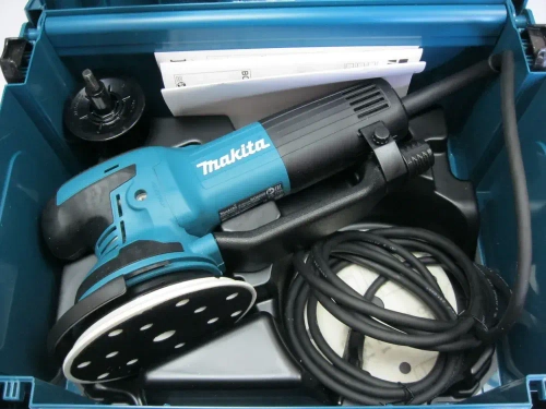 Эксцентриковая шлифмашина MAKITA BO6050J 750Вт 150мм.