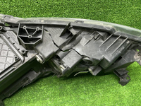 Битая Фара правая Mazda 6 GH (2009-2013) галоген