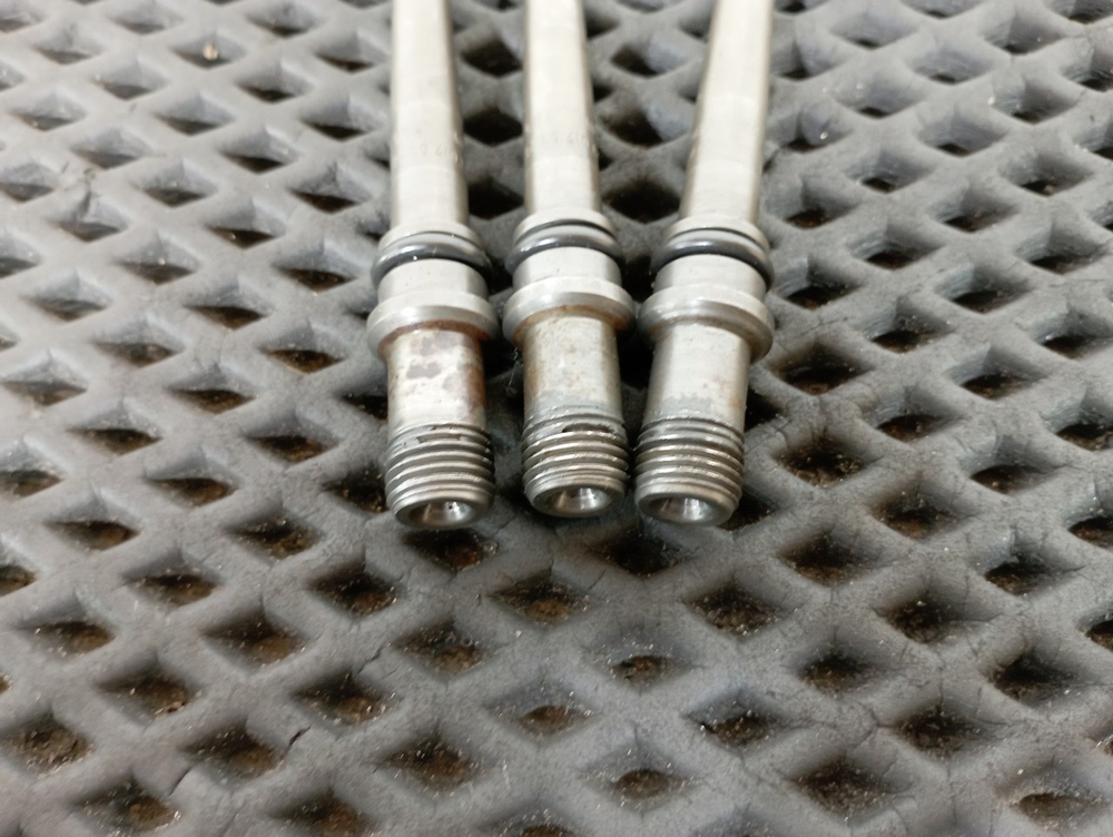 Комплект трубок топливных 2018г.