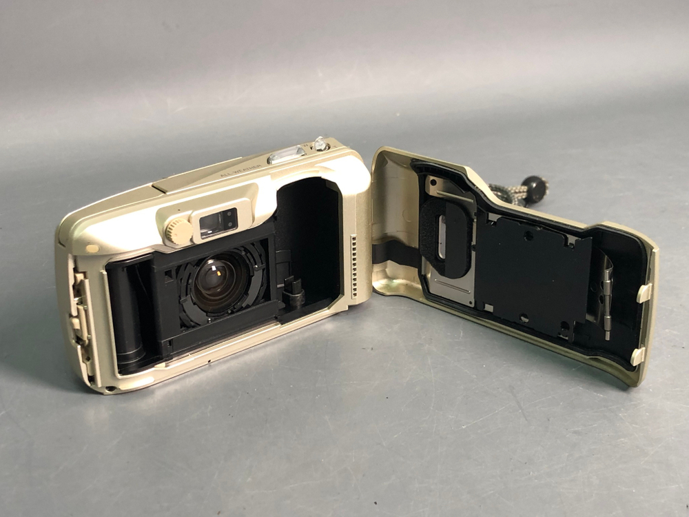 Olympus MJU III 115