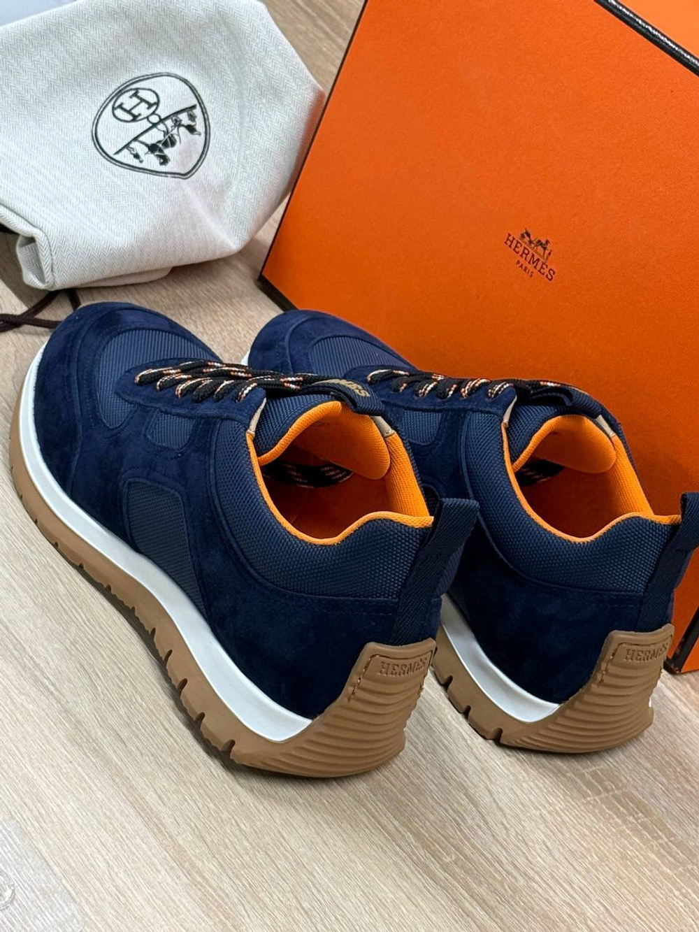 Кроссовки Hermes