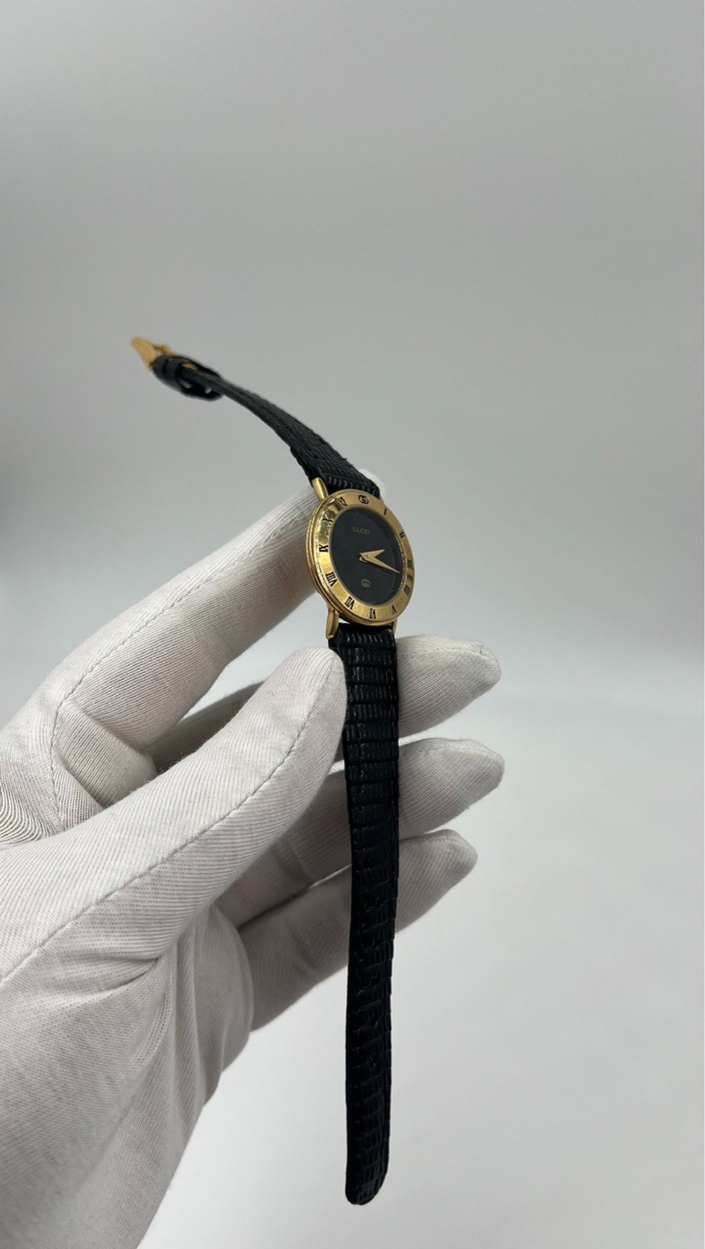 Часы Gucci