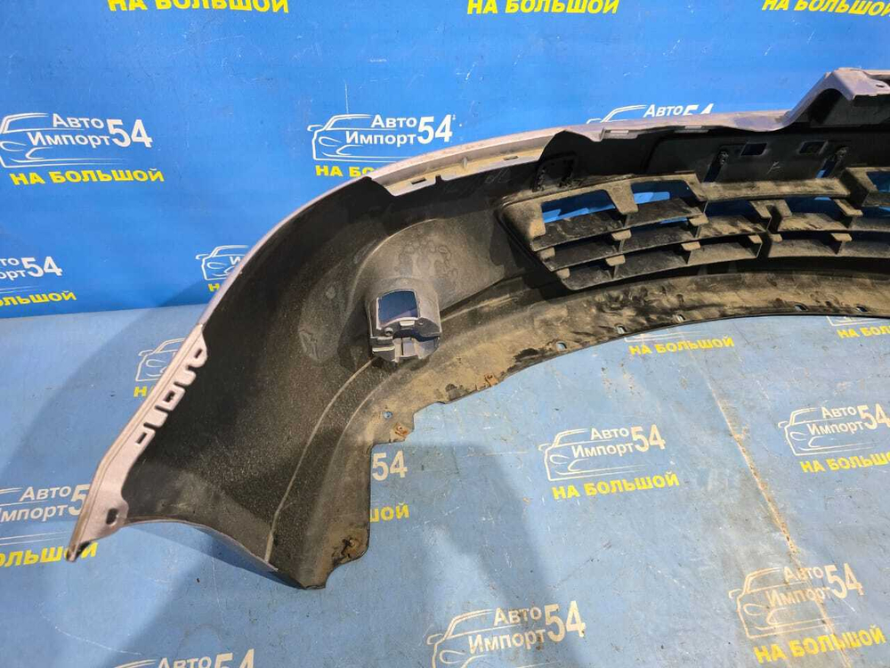 Бампер передний NISSAN TIIDA 2008-2012